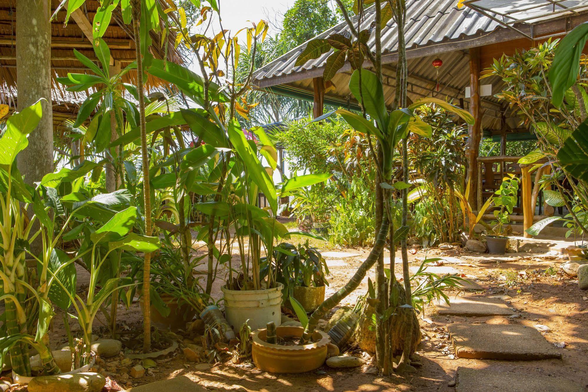 Lanta Coral Beach Resort Koh Lanta Luaran gambar